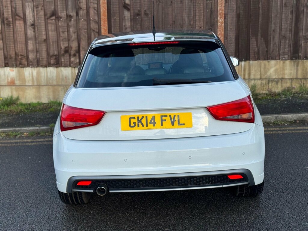 Audi A1 1.6 Tdi S Line Sportback Euro 5 Ss GK14FVL White #4