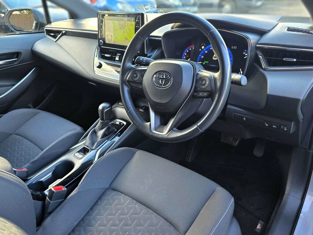 Toyota Corolla Design Vvt-i Hev Cvt BF69WNV #3