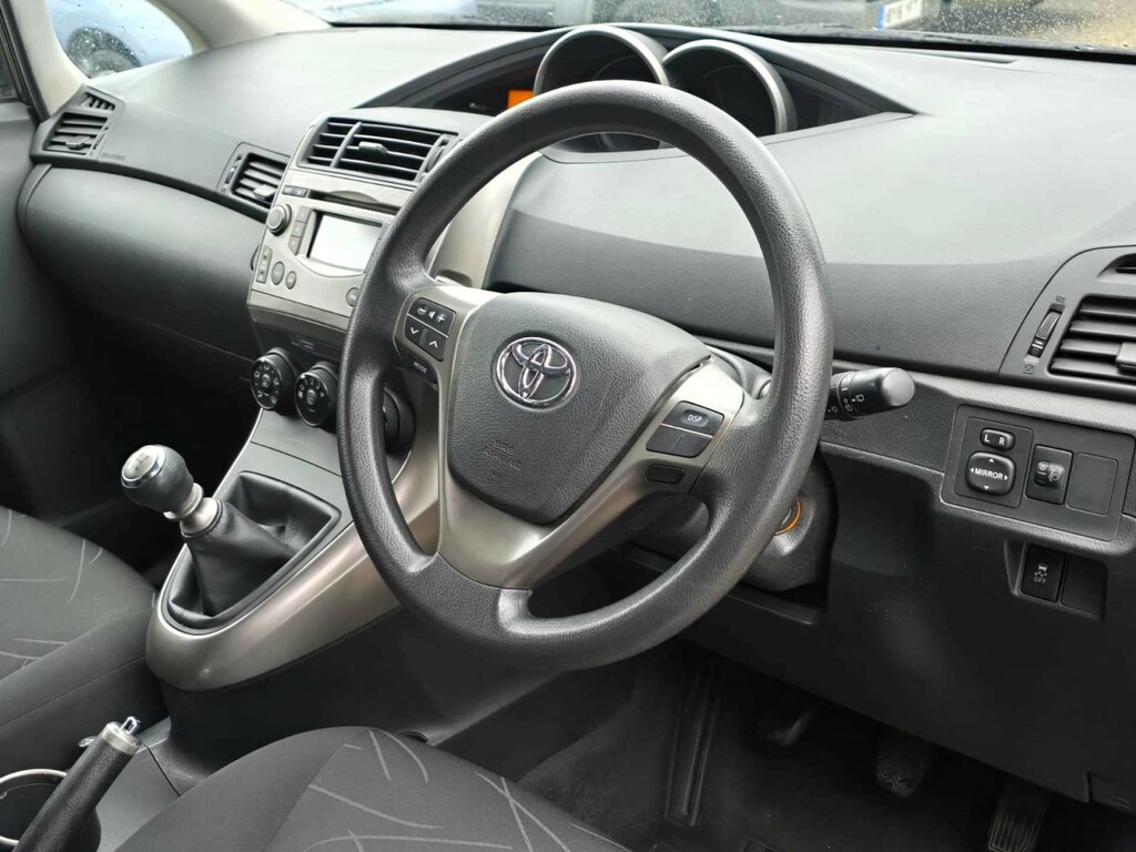 Toyota Verso T2 Valvematic #3