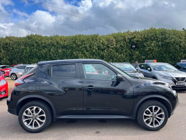 Nissan Juke 2019 1.6 Tekna Suv Euro 6 112 P NGZ2381 Black #2