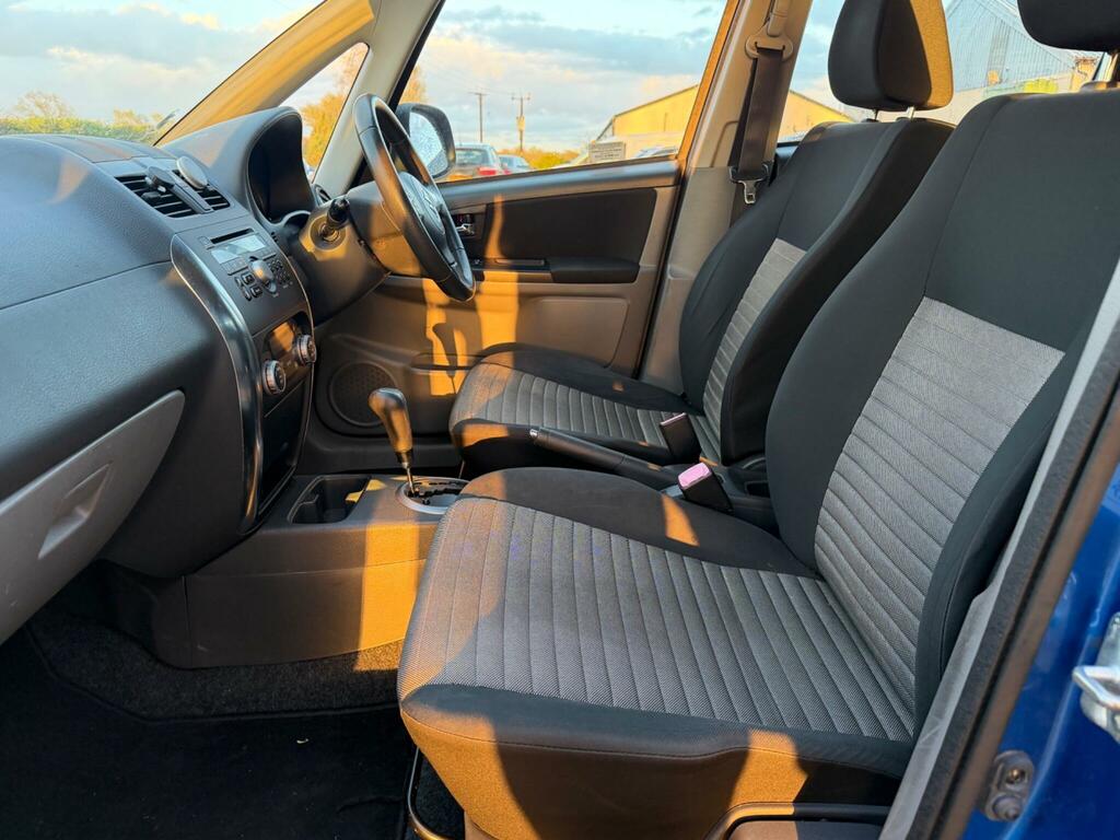 Suzuki SX4 Sz4 Silver #37
