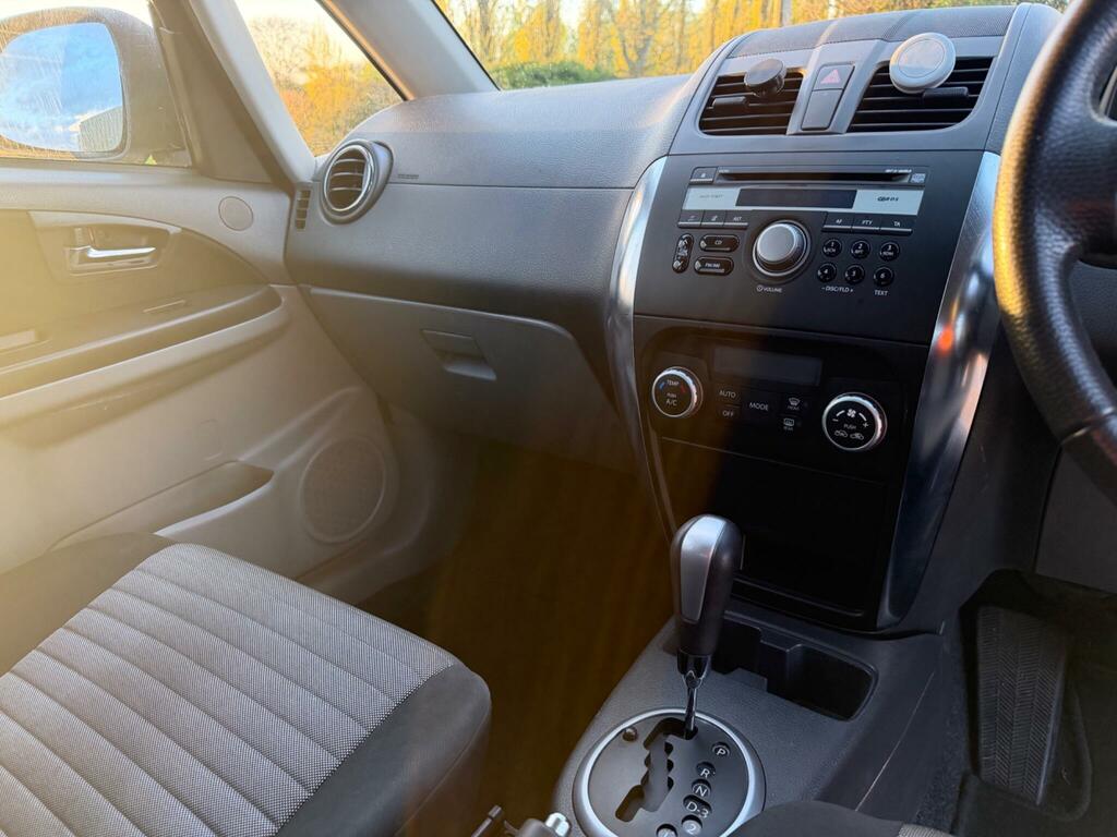 Suzuki SX4 Sz4 Silver #15