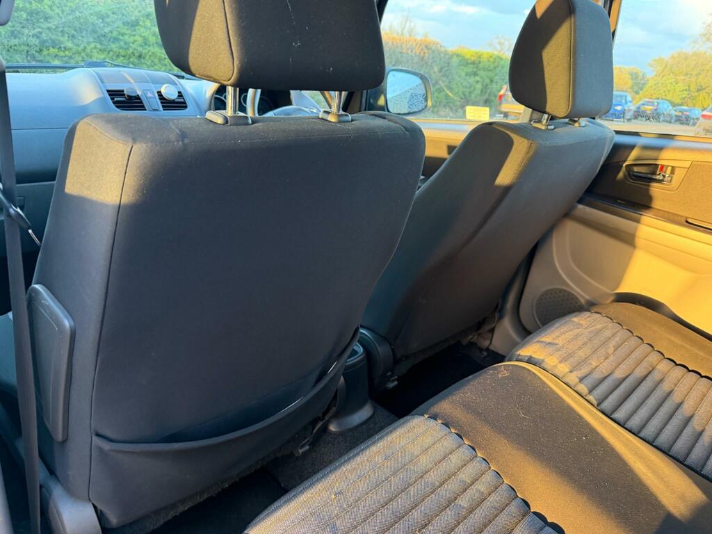 Suzuki SX4 Sz4 Silver #34