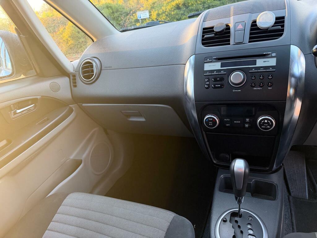 Suzuki SX4 Sz4 Silver #16