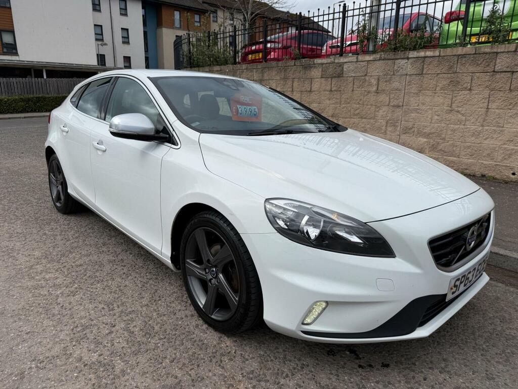 Volvo V40 1.6 D2 R-design Euro 5 Ss SP63ECE White #3