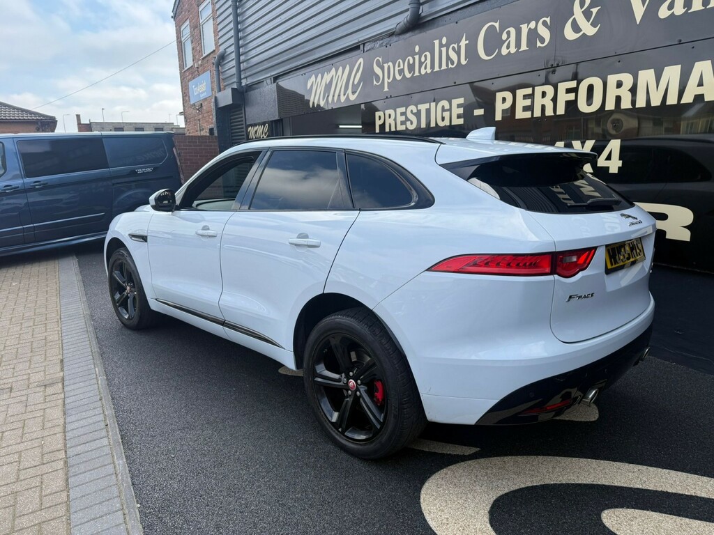 Jaguar F-Pace Suv 3.0 D300 V6 S 201666 OE66WJX White #3