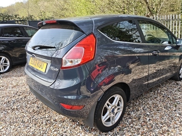 Ford Fiesta Zetec EO13KUU Grey #4