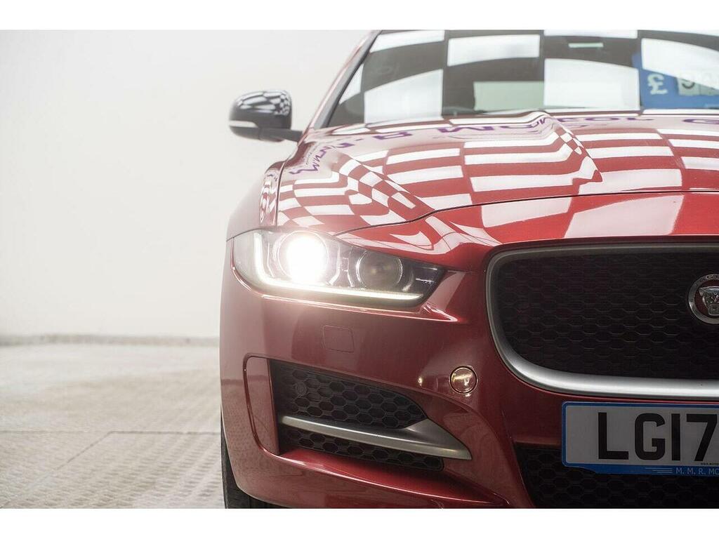 Jaguar XE 2.0D R-sport Euro 6 Ss Red