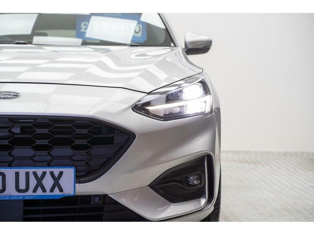 Ford Focus 1.5 Ecoblue St-line X Euro 6 Ss MJ70UXX Silver #4