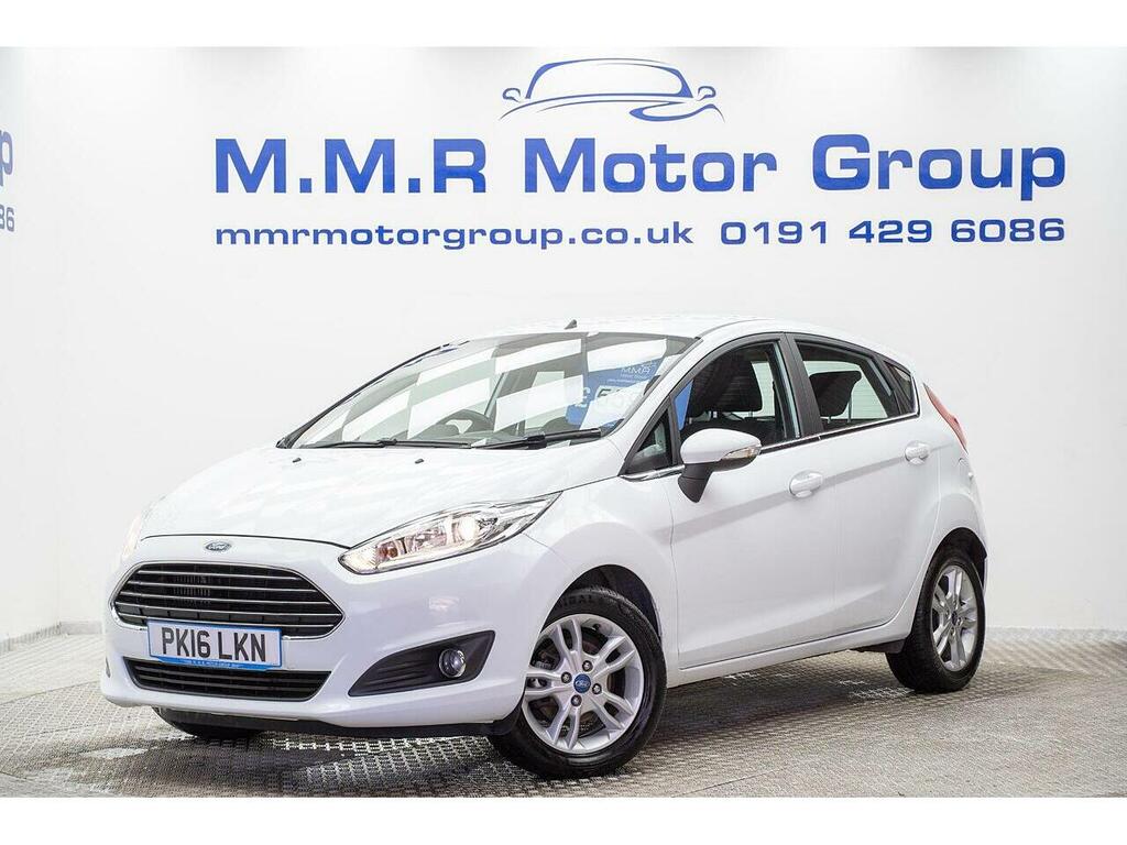 Ford Fiesta 1.0T Ecoboost Zetec Euro 6 Ss White