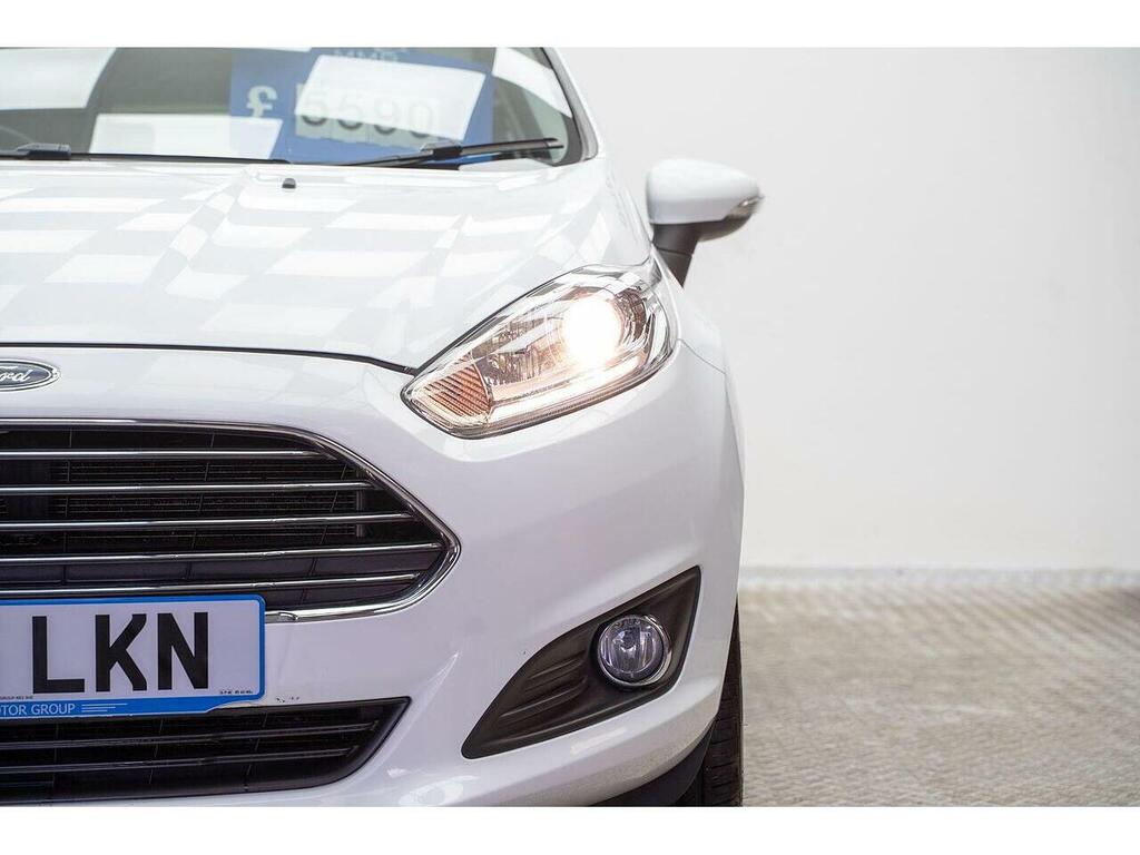 Ford Fiesta 1.0T Ecoboost Zetec Euro 6 Ss PK16LKN White #4