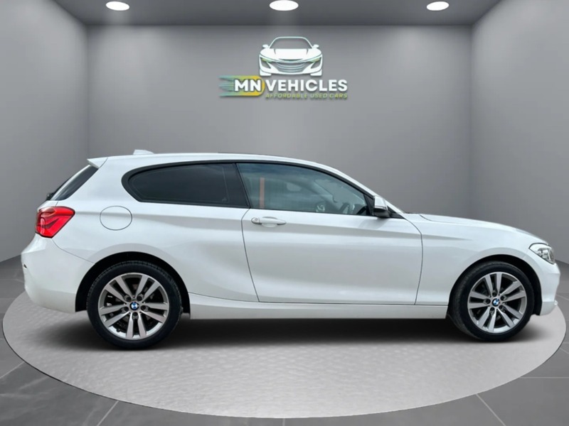 BMW 1 Series 118I Sport FD65MVW White #4