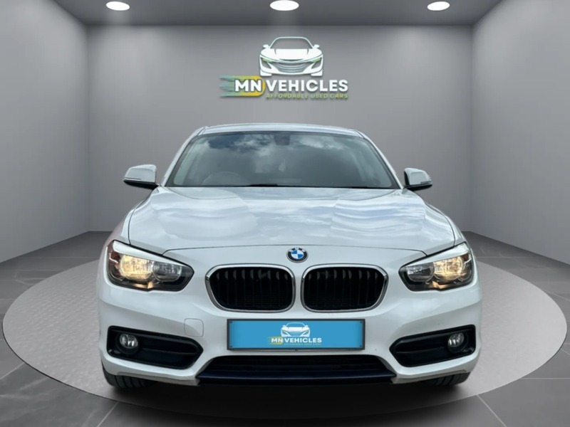 BMW 1 Series 118I Sport FD65MVW White #2