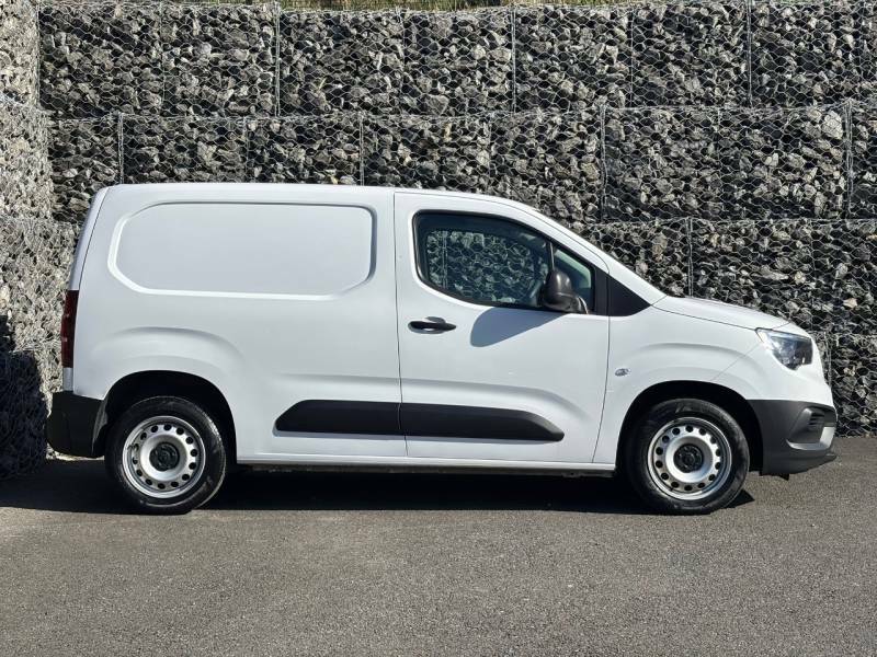 Vauxhall Combo Combo 2300 Dynamic Td - 2022 72 URZ1684 White #3