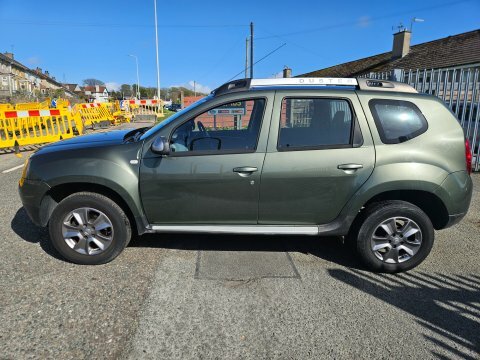 Dacia Duster Laureate Dci PF15XUO Green #6
