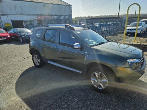 Dacia Duster Laureate Dci PF15XUO Green #2