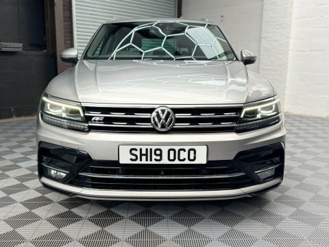 Volkswagen Tiguan 2.0 Tdi R-line SH19OCO Silver #2