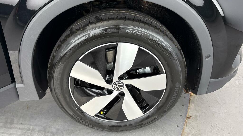 Volkswagen Tiguan 2.0 Tdi Match Dsg Euro 6 5-Door Black #4