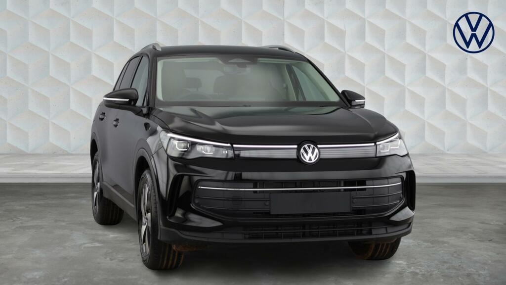 Volkswagen Tiguan 2.0 Tdi Match Dsg Euro 6 5-Door Black