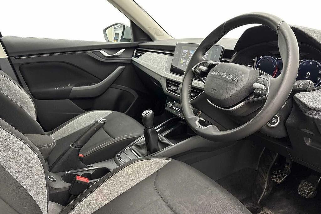 Skoda Kamiq 1.0 Tsi Se Edition Euro 6 5-Door GL25CVB Silver #5