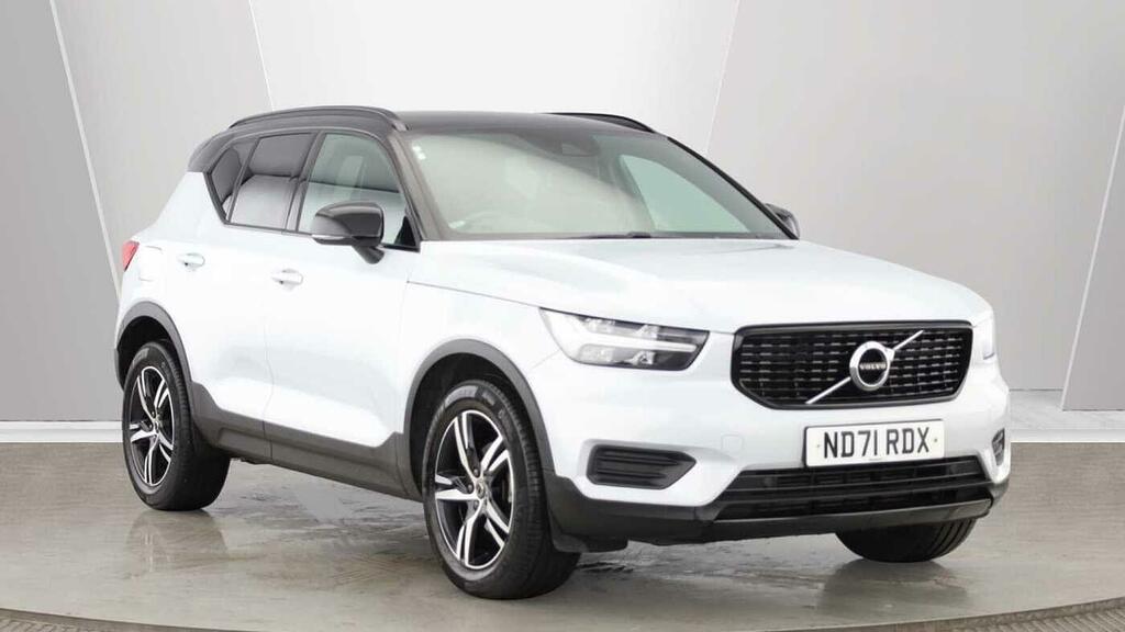 Volvo XC40 T3 R-design Euro 6 5-Door Silver
