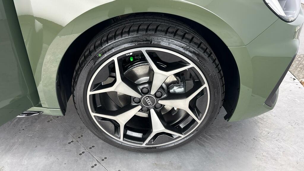 Audi A1 Sportback Black Edition 30 Tfsi 116 Ps S Tronic Green #4
