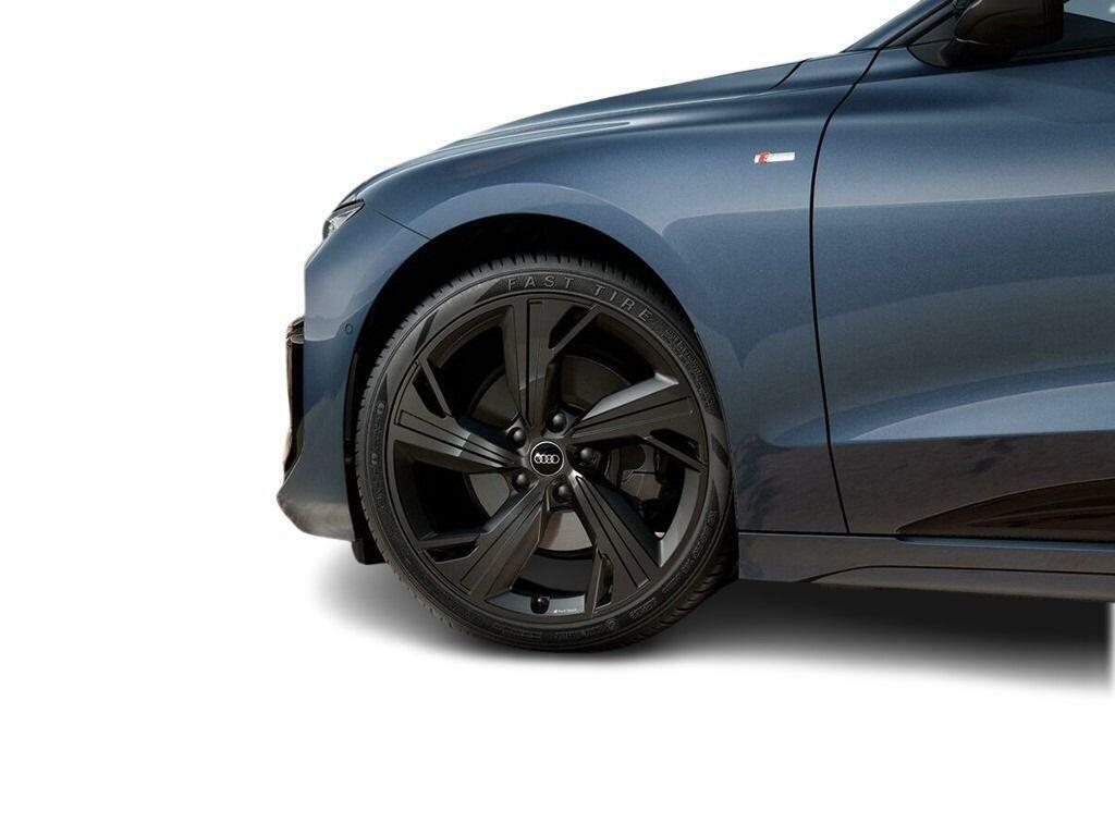 Audi A6 E-tron Avant 100Kwh Performance Black Edition 5-Door Blue #6