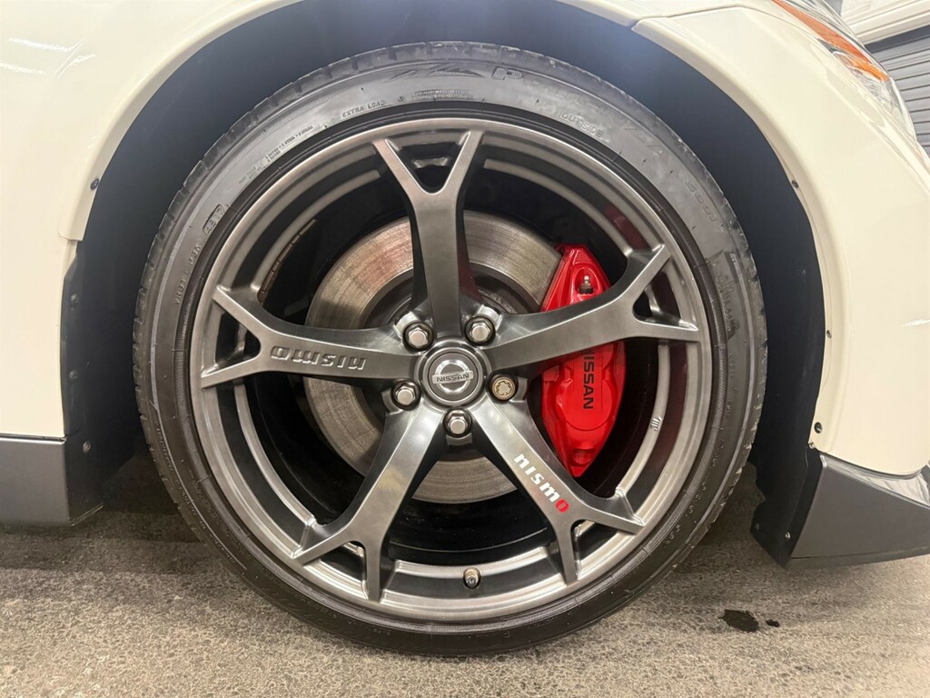 Nissan 370Z  Black #33