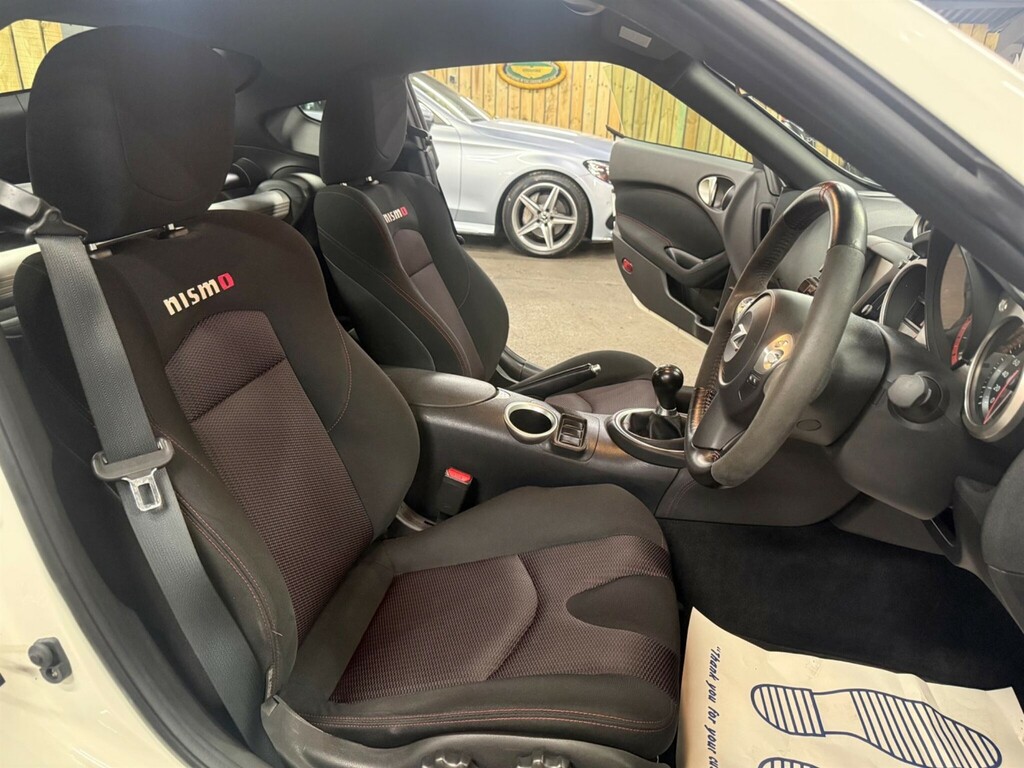Nissan 370Z  Black #2