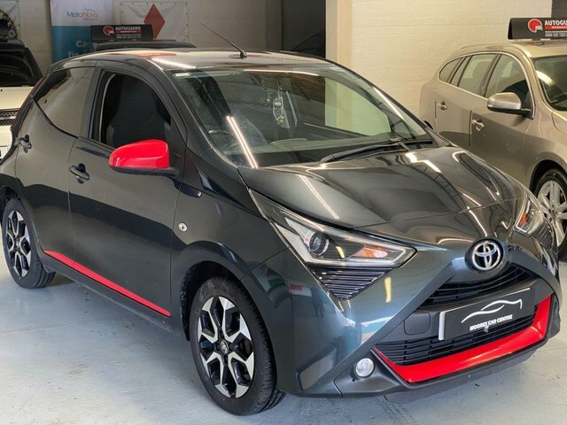 Toyota Aygo 1.0 Vvt-i X-trend Hatchback PE69NZP Grey #2