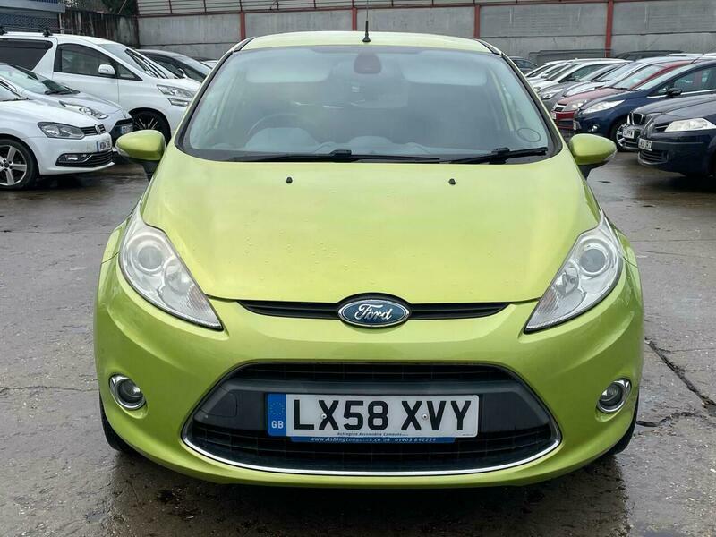 Ford Fiesta 1.4 Titanium LX58XVY #2