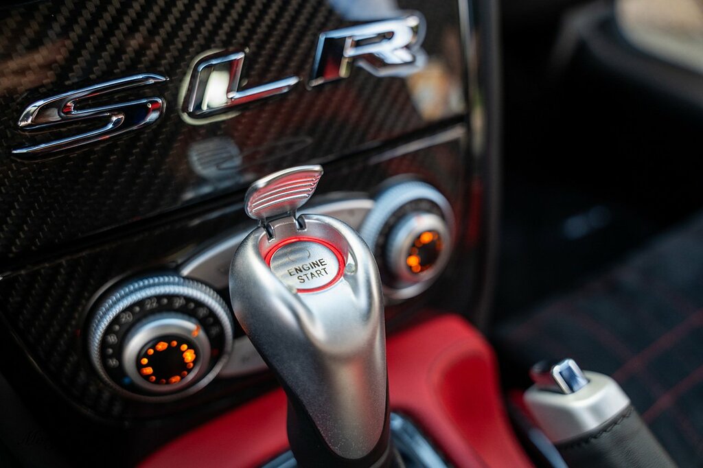 Mercedes-Benz SLR McLaren Roadster Blue #84