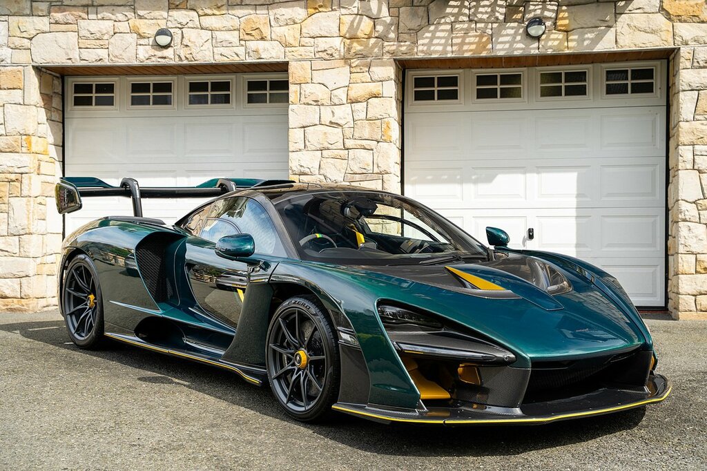 McLaren Senna Coupe 4.0 Black
