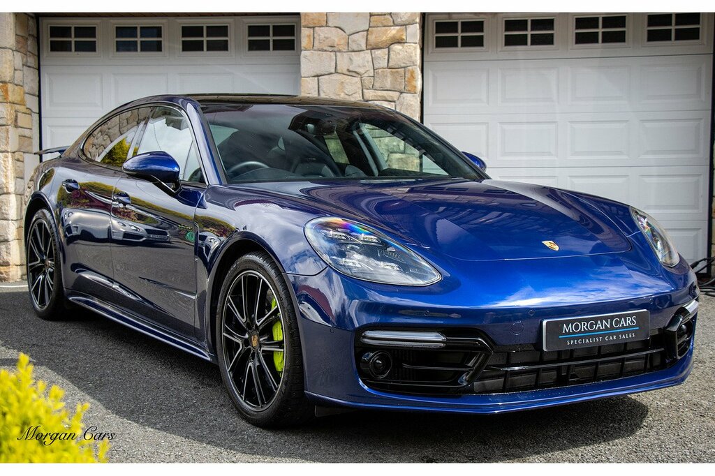 Porsche Panamera 4.0 V8 E-hybrid 14Kwh Turbo S Saloon Pl Blue