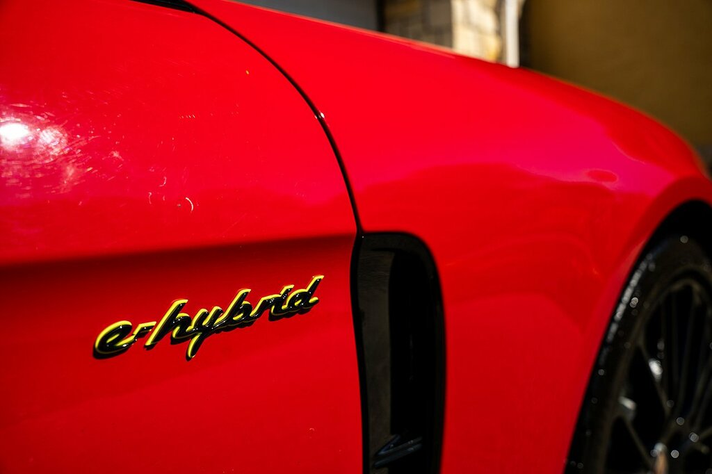 Porsche Panamera 2.9 V6 E-hybrid 17.9Kwh 4S Sport Turismo Petro Red #6