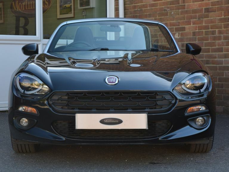 Fiat 124 Spider 1.4 Multiair Lusso Plus Black #2