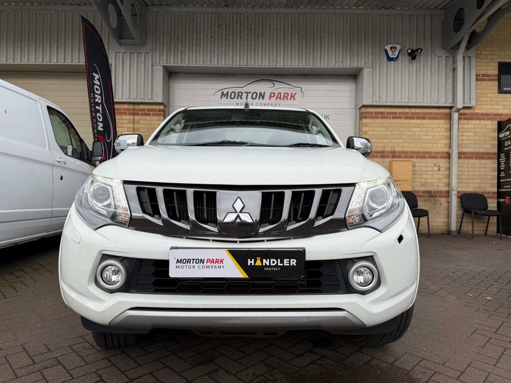 Mitsubishi L200 2.4 Di-d Dc Warrior 4Wd Euro 6 SE67AOW White #2