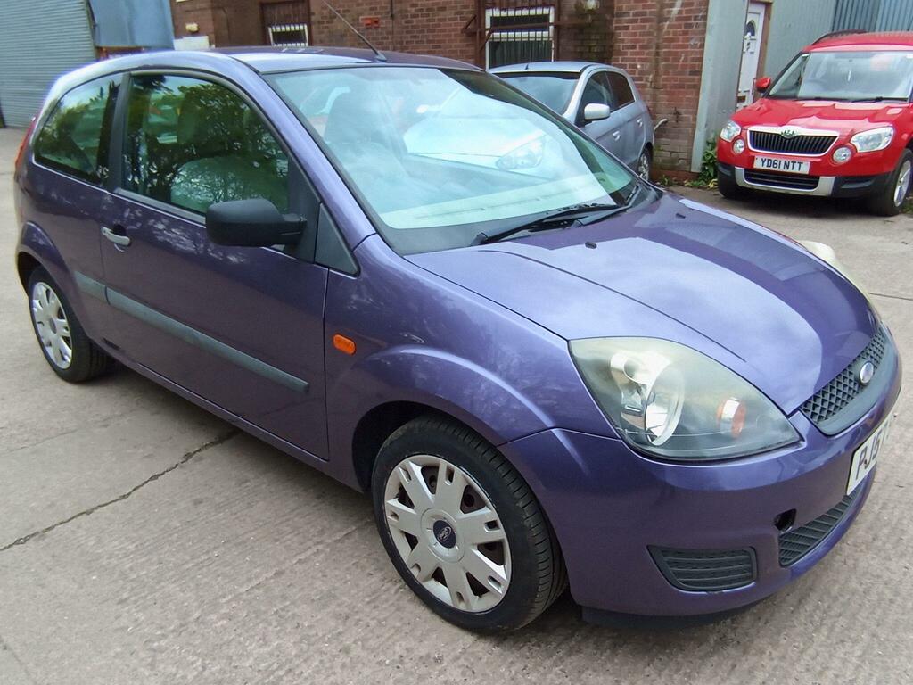 Ford Fiesta 1.25 Style Purple