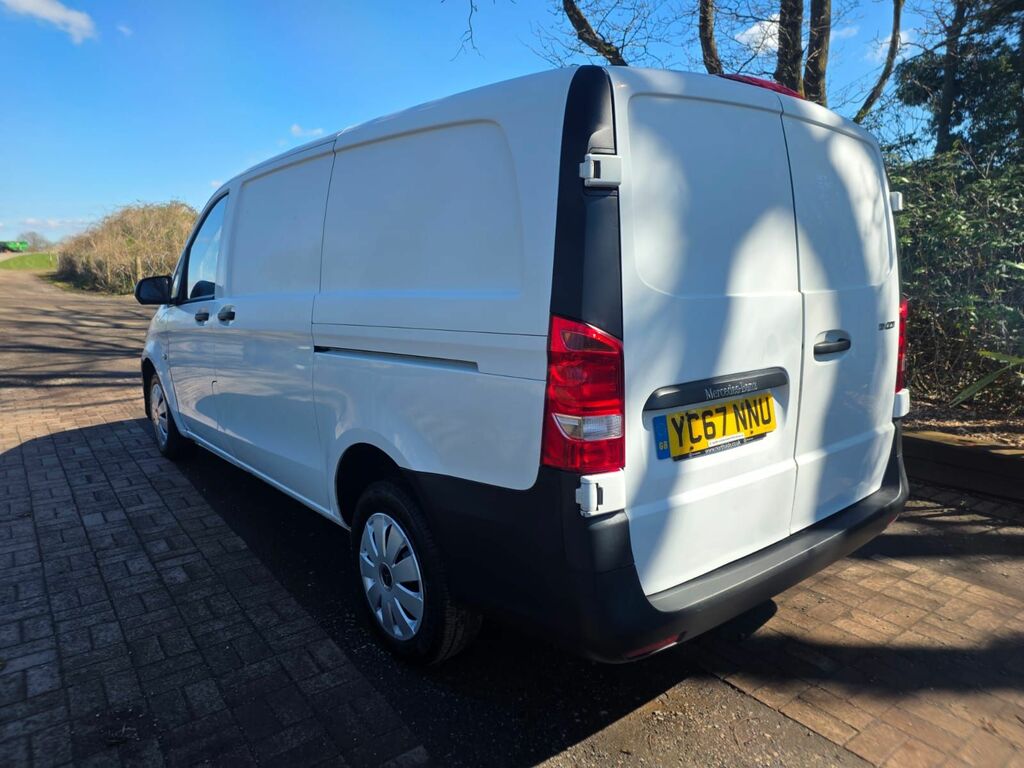 Mercedes-Benz Vito 1.6 111 Cdi Panel Van 6Dr Fwd L2 Eur White #6
