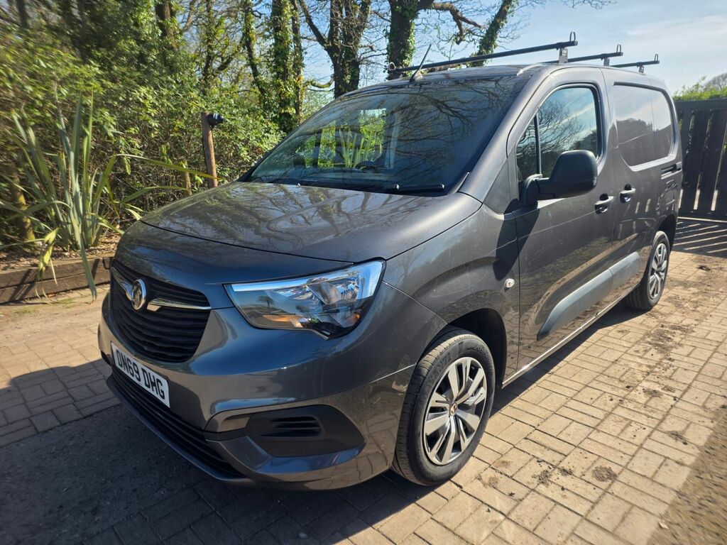 Vauxhall Combo 1.5 Turbo D 2000 Sportive Panel Van Man Grey
