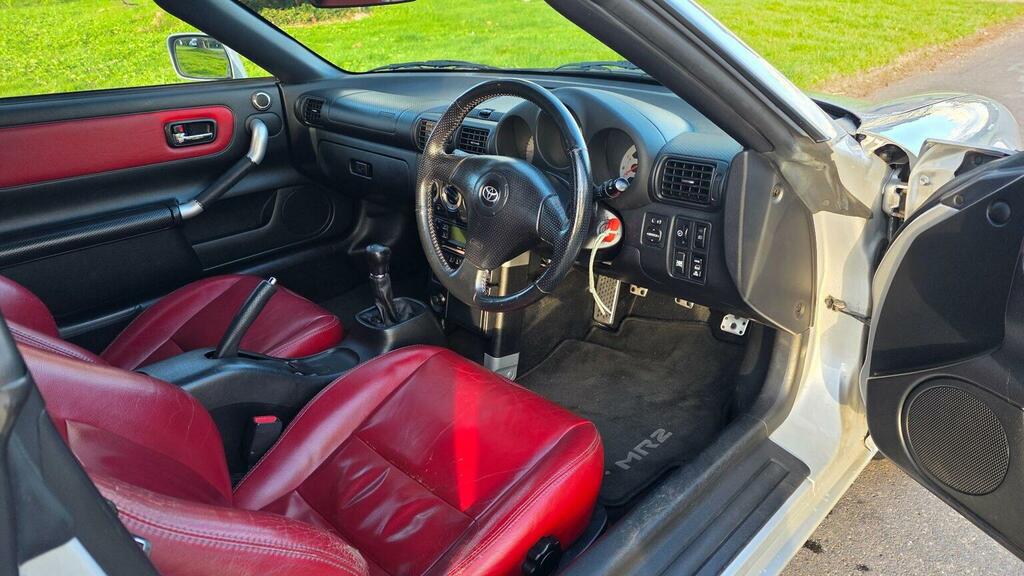 Toyota MR2 2003 1.8 Vvt-i 138 Roadster Convertible Petr Silver #13