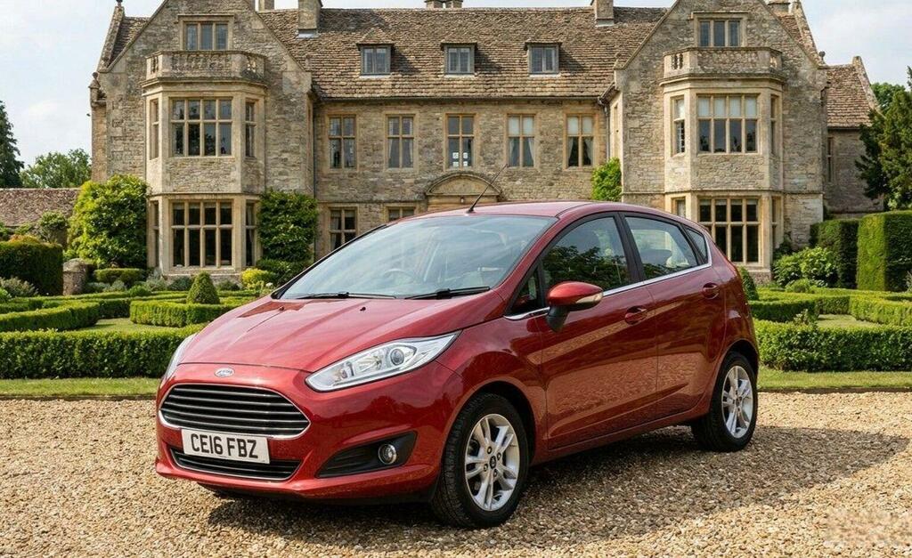 Ford Fiesta 1.25 Zetec Euro 6 201616 CE16FBZ Red #2
