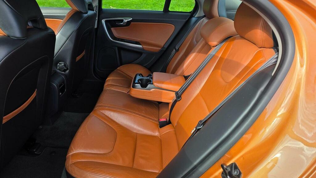 Volvo S60 2.4T S Silver #31