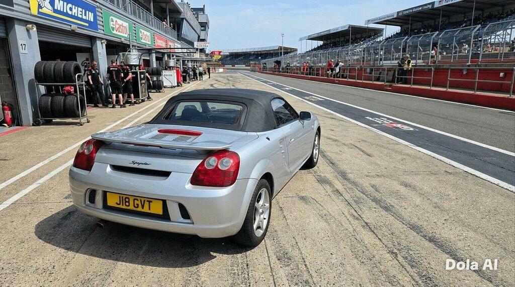 Toyota MR2 Roadster Future Classic Silver #4