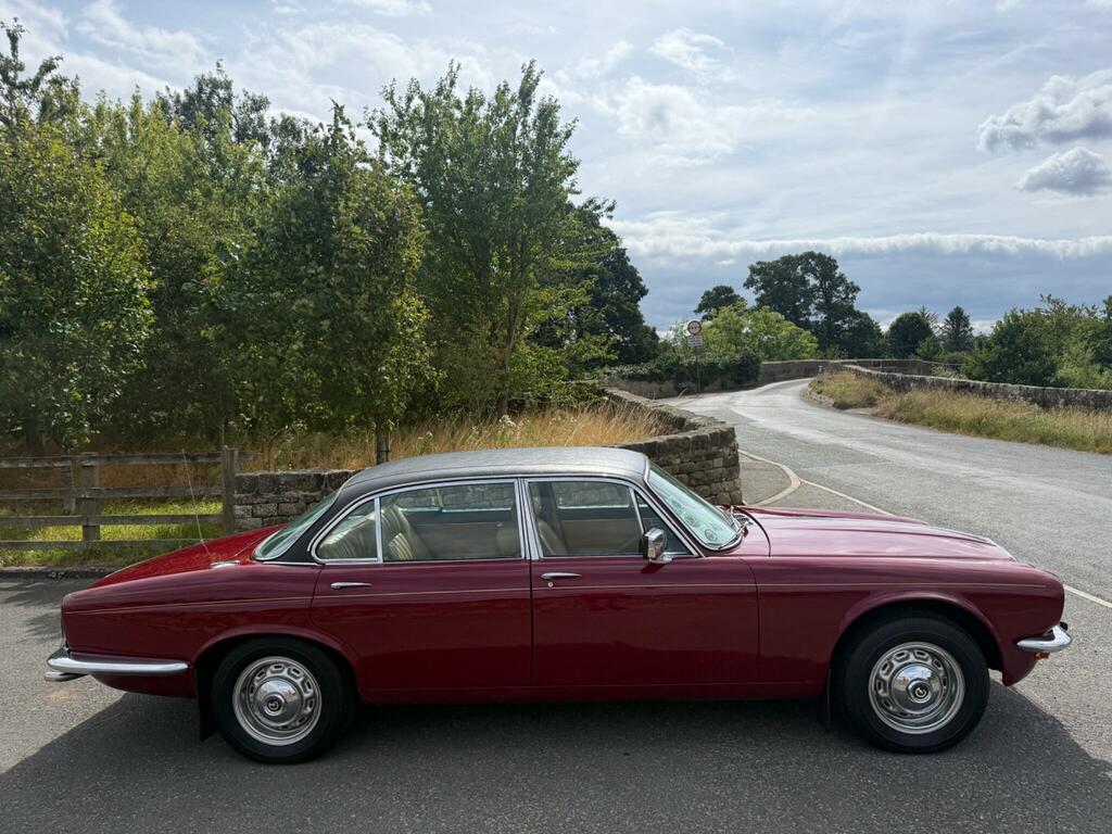 Daimler Sovereign 4.2 4dr  #2