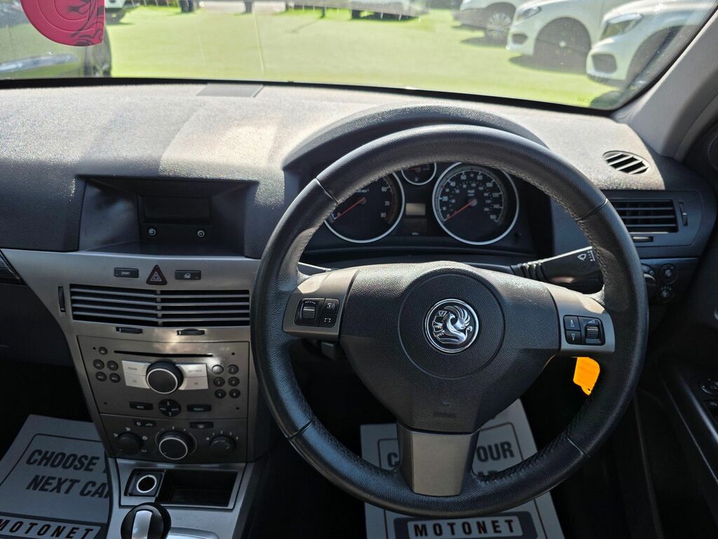 Vauxhall Astra 1.6I 16V Design Hatchback 15 Silver #5