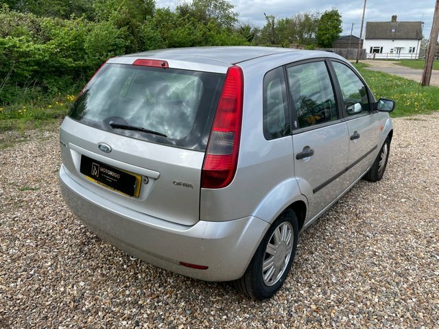 Ford Fiesta Manual MK05MUO Silver #4