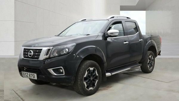 Nissan Navara Automatic ESZ8751 Black #2
