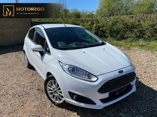 Ford Fiesta Manual White