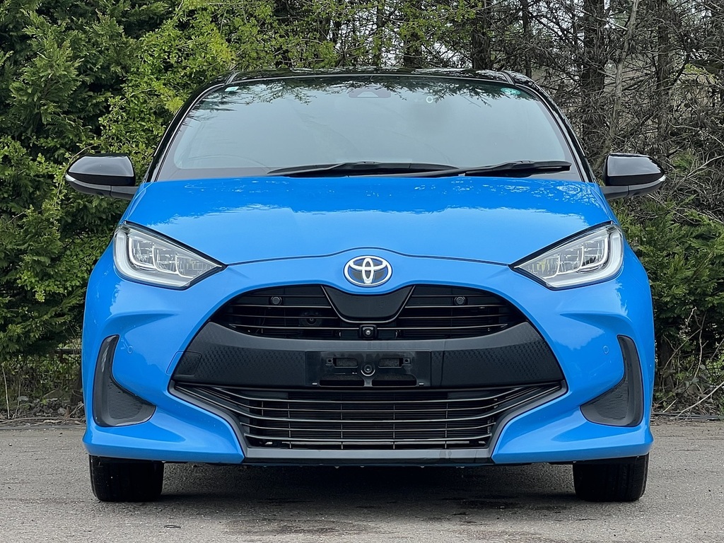 Toyota Yaris Hybrid Z #4
